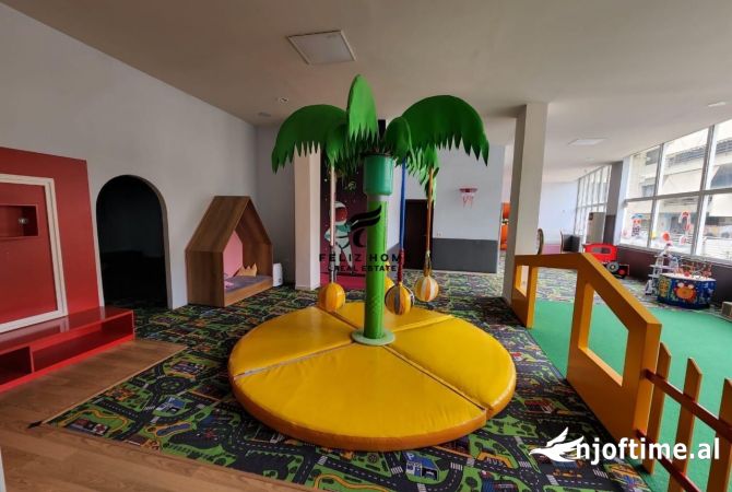 AMBIENT BIZNESI ME QERA 550 M2 KODRA E DIELLIT 1500 EURO