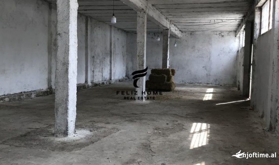 MAGAZINE ME QERA 400 M2 RRUGA 5 MAJI 900 EURO