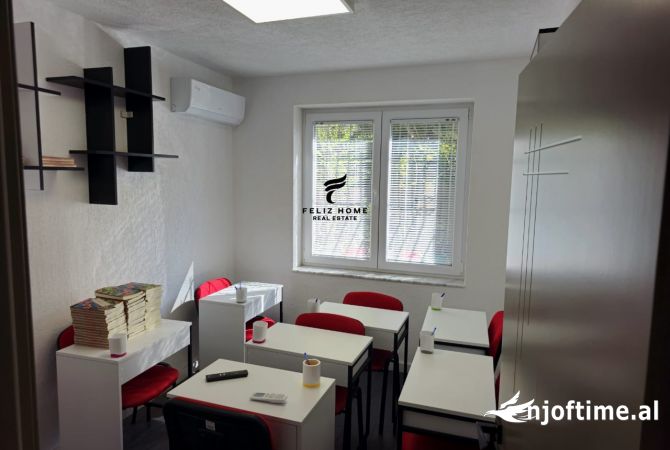 AMBIENT BIZNESI ME QERA 95 M2 21 DHJETORI 750 EURO