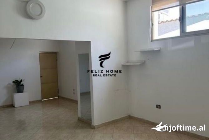 DYQAN ME QERA 70 M2 LAPRAKE 700 EURO