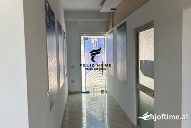 DYQAN ME QERA 70 M2 LAPRAKE 700 EURO