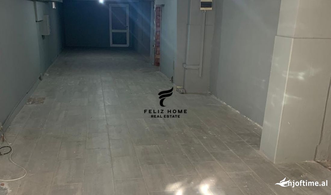 AMBIENT BIZNESI ME QERA 170 M2 ISH PARKU 750 EURO