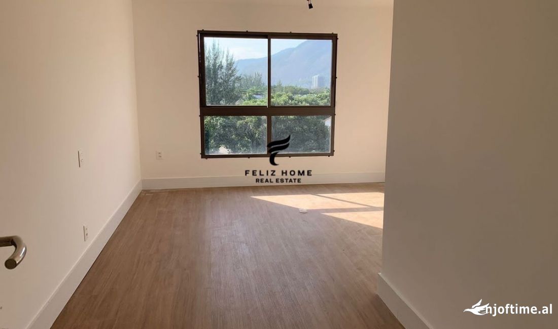 AMBIENT BIZNESI ME QERA 40 M2 XHAMLLIKU 600 EURO