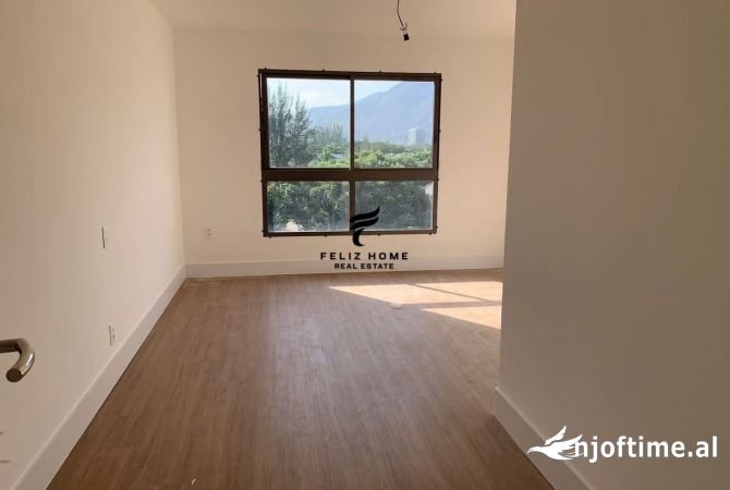 Ambiente Commerciale in Affitto 1+1 a Tirana - 600 Euro