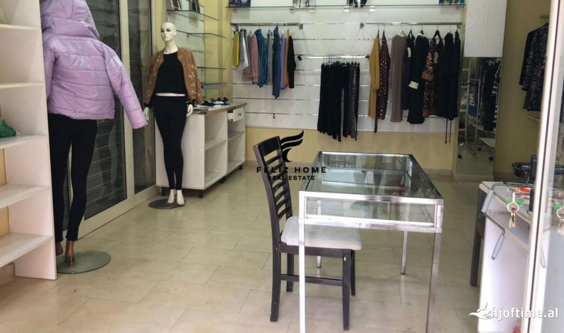 SHITET DYQAN 22 M2 RRUGA E DURRESIT 160.000 EURO