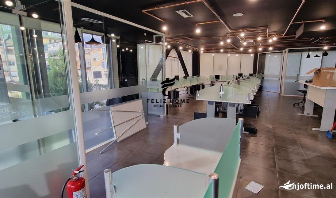 SHITET AMBIENT BIZNESI 150 M2 STADIUMI DINAMO 450.000 EURO