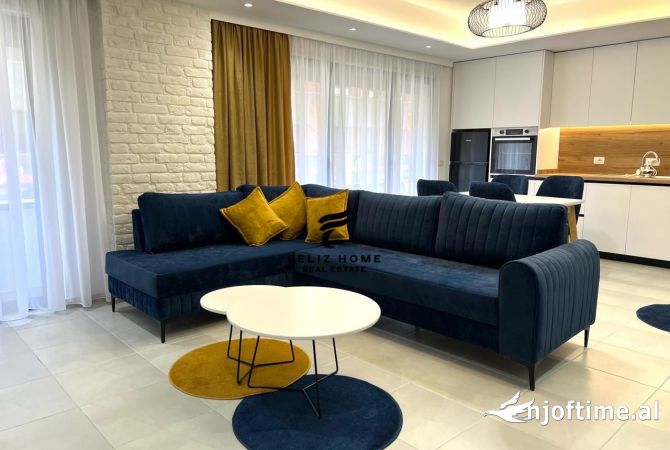 Shtepi me qera Apartament ne Tirane, 2+1, Mobilimi E mobiluar, Pagesa 800  Euro.