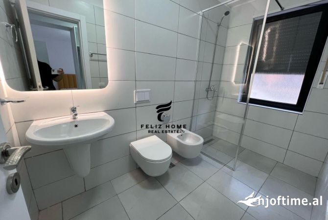 Shtepi me qera Apartament ne Tirane, 2+1, Mobilimi E mobiluar, Pagesa 800  Euro.