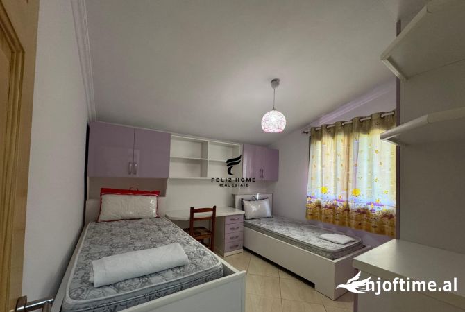 Shtepi me qera Apartament ne Tirane, 2+1, Mobilimi E mobiluar, Pagesa 800  Euro.