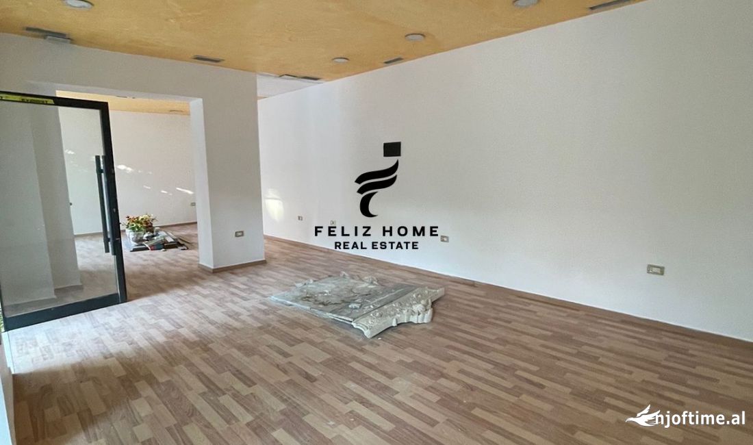 SHITET DYQAN 60 M2 QENDER 1.400.000 EURO