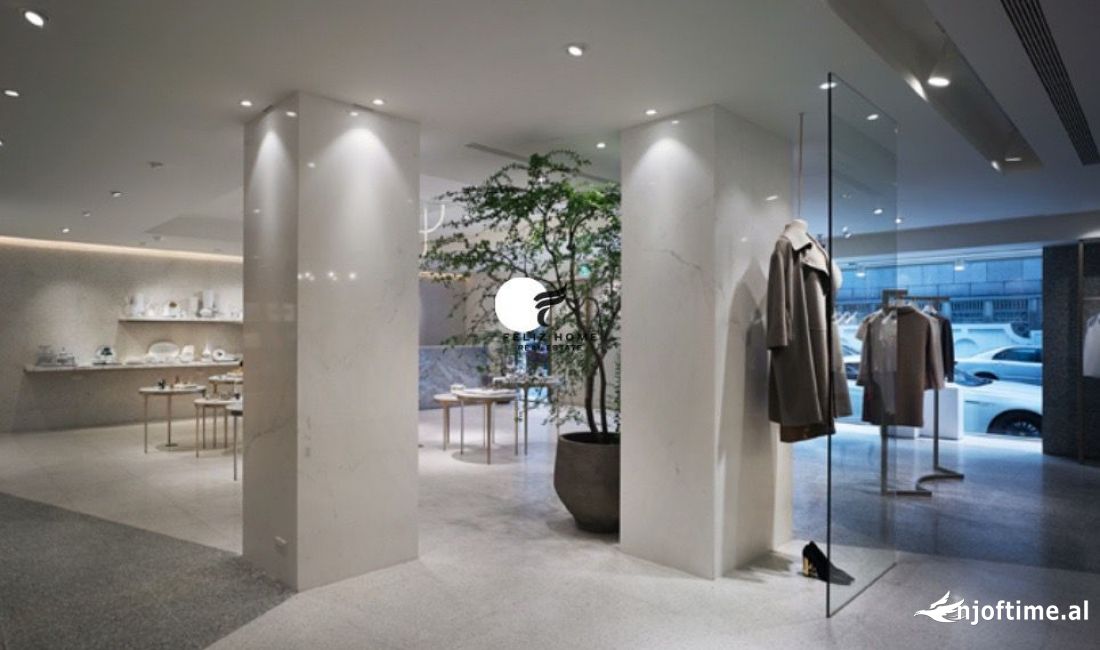 SHITET DYQAN 90 M2 RRUGA E KAVAJES 550.000 EURO