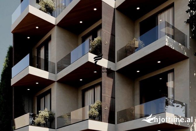 Ambiente Commerciale in Vendita 5+1 a Santa Quaranta - 1,700,000 Euro