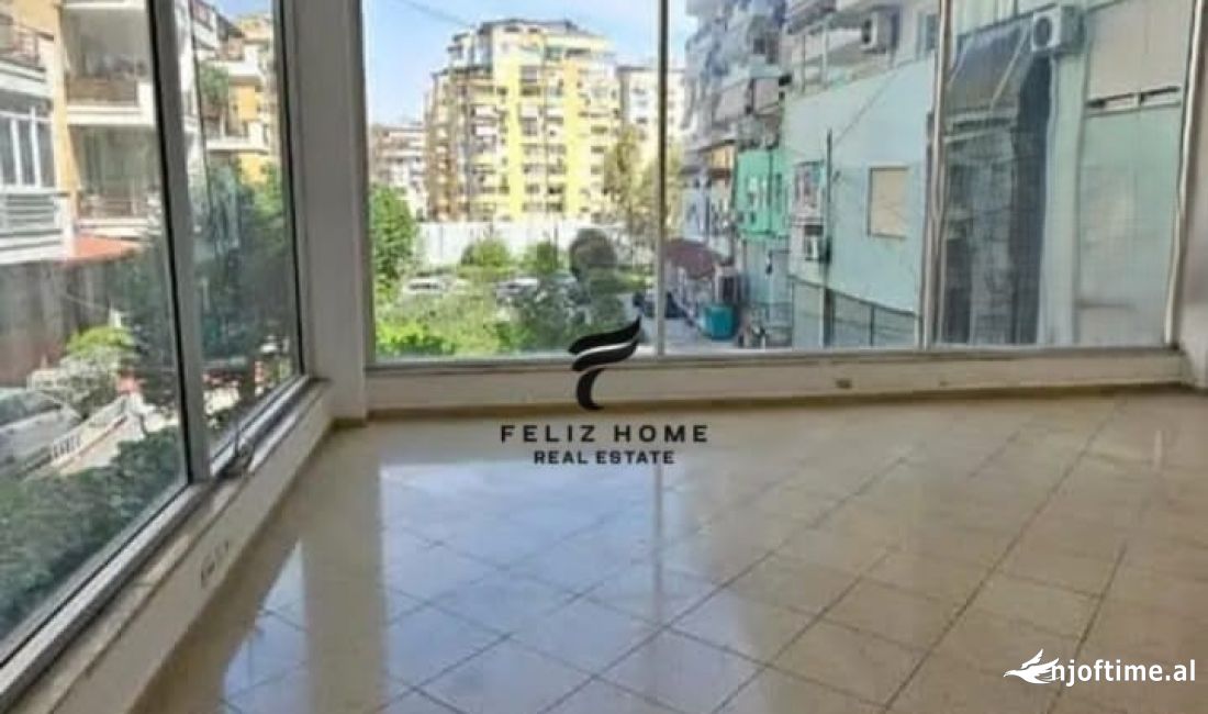 SHITET DYQAN 136 M2 KODRA E DIELLIT 200.000 EURO