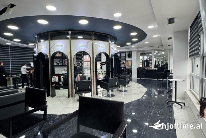 Business Property in Sale 3+1 in Tirana - 400,000 Euro