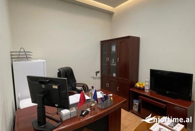 SHITET DYQAN 43 M2 KOMUNA E PARISIT 98.000 EURO