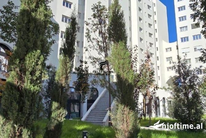 Ambient biznesi ne shitje 1+1 ne Tirane - 877,500 Euro