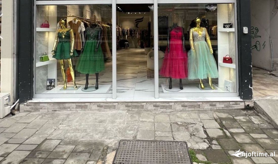 SHITET DYQAN 50 M2 KOMUNA E PARISIT 180.000 EURO