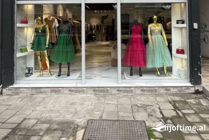 Ambient biznesi ne shitje 1+1 ne Tirane - 180,000 Euro