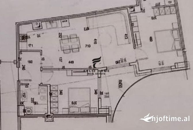 Shtepi ne shitje Apartament ne Tirane, 2+1, Mobilimi Bosh, pa mobiluar, Pagesa 240,000  Euro.