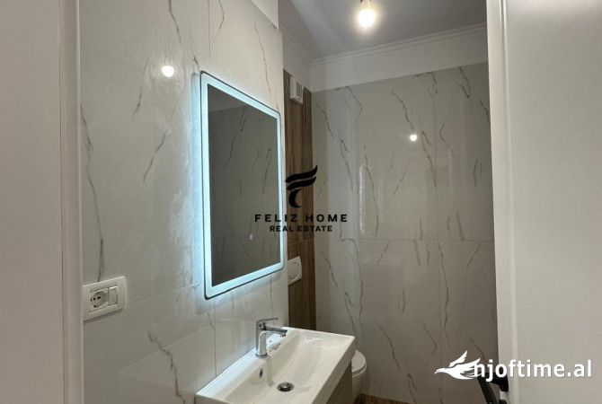 Shtepi ne shitje Apartament ne Tirane, 1+1, Mobilimi Pjeserisht e mobiluar, Pagesa 120,000  Euro.