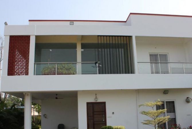 VILE ME QERA 560 M2 TEG 4.500 EURO