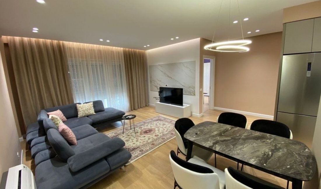 Shtepi me qera Apartament ne Tirane, 2+1, Mobilimi E mobiluar, Pagesa 800  Euro.