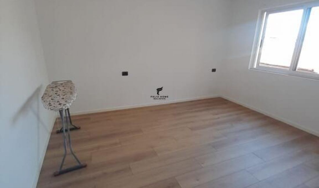 ZYRE ME QERA 65 M2 YZBERISHT 450 EURO