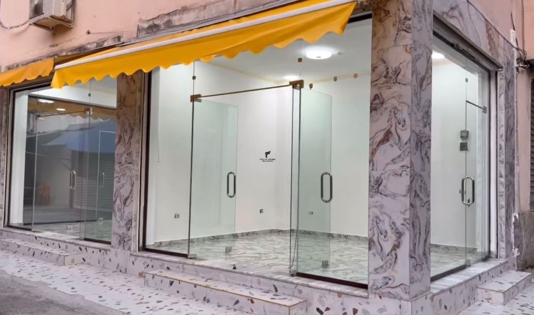 SHITET DYQAN 22 M2 QENDER 115.000 EURO