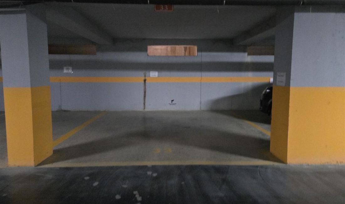 SHITET POST PARKIM 25 M2 RRUGA E KAVAJES 35.000 EURO