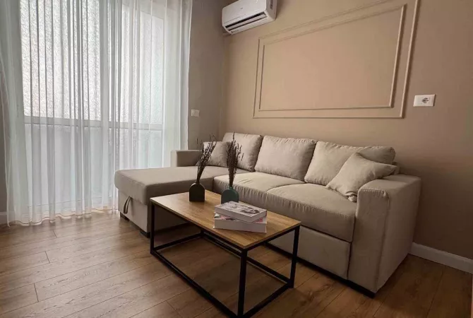 Shtepi me qera Apartament ne Tirane, 2+1, Mobilimi E mobiluar, Pagesa 1,000  Euro.