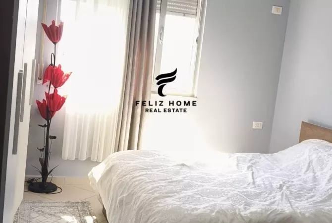 Shtepi ne shitje Apartament ne Tirane, 1+1, Mobilimi E mobiluar, Pagesa 110,000  Euro.