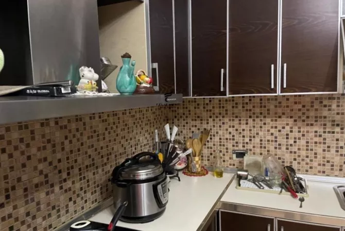 Shtepi ne shitje Apartament ne Tirane, 3+1, Mobilimi E mobiluar, Pagesa 228,000  Euro.