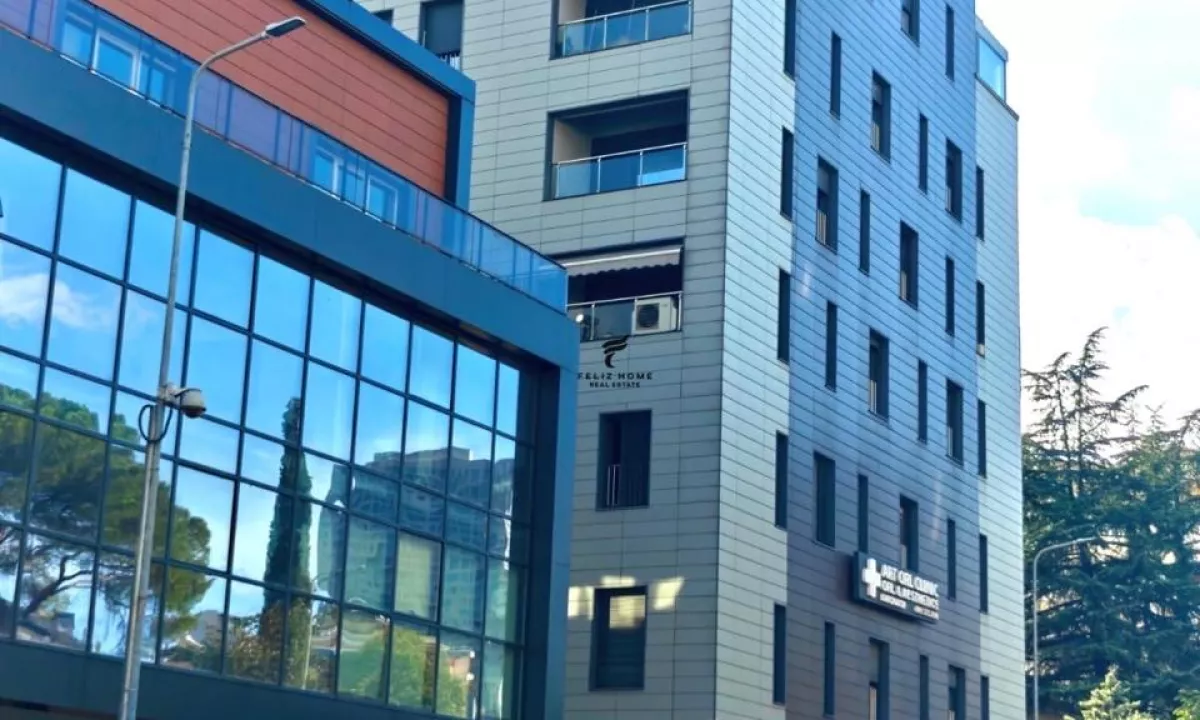 Shtepi me qera Apartament ne Tirane, 2+1, Mobilimi E mobiluar, Pagesa 2,800  Euro.