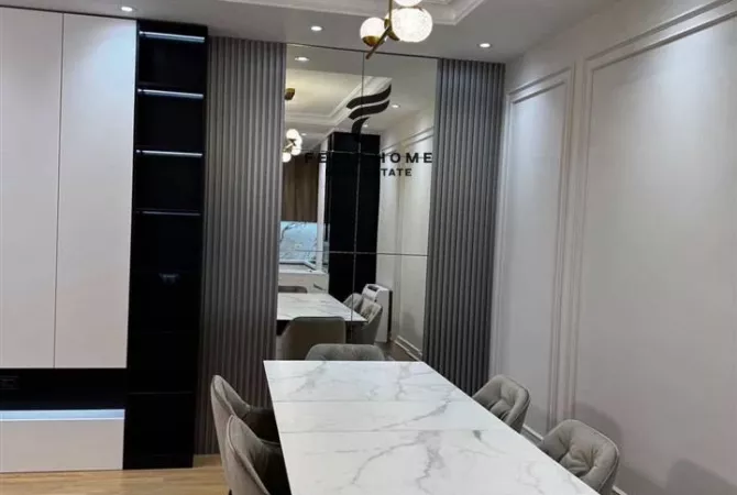 Shtepi me qera Apartament ne Tirane, 3+1, Mobilimi E mobiluar, Pagesa 1,200  Euro.