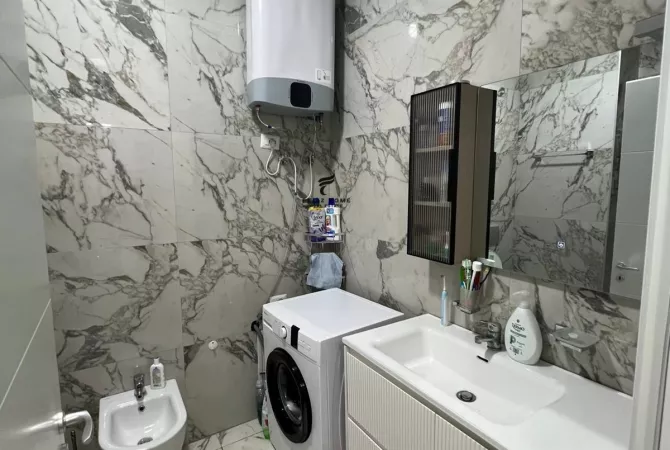 Shtepi me qera Apartament ne Tirane, 1+1, Mobilimi E mobiluar, Pagesa 600  Euro.