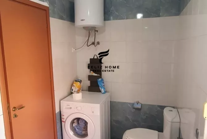 Shtepi ne shitje Apartament ne Tirane, 2+1, Mobilimi E mobiluar, Pagesa 154,000  Euro.