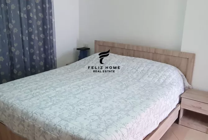 Shtepi ne shitje Apartament ne Tirane, 2+1, Mobilimi E mobiluar, Pagesa 154,000  Euro.