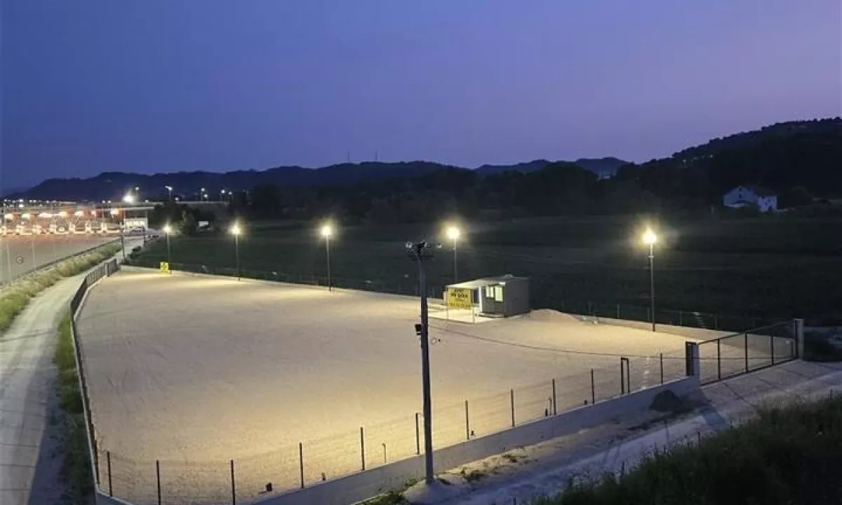 TOKE ME QERA 3000 M2 RINAS 3000 EURO