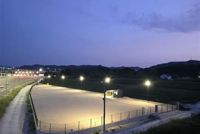 TOKE ME QERA 3000 M2 RINAS 3000 EURO