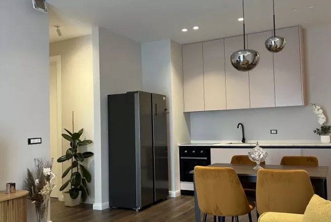 Shtepi me qera Apartament ne Tirane, 2+1, Mobilimi E mobiluar, Pagesa 1,100  Euro.