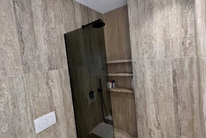 Shtepi me qera Apartament ne Tirane, 2+1, Mobilimi E mobiluar, Pagesa 1,100  Euro.