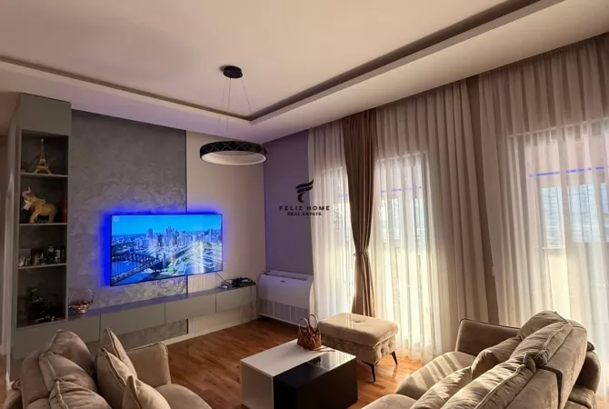 Shtepi ne shitje Apartament ne Tirane, 2+1, Mobilimi E mobiluar, Pagesa 300,000  Euro.