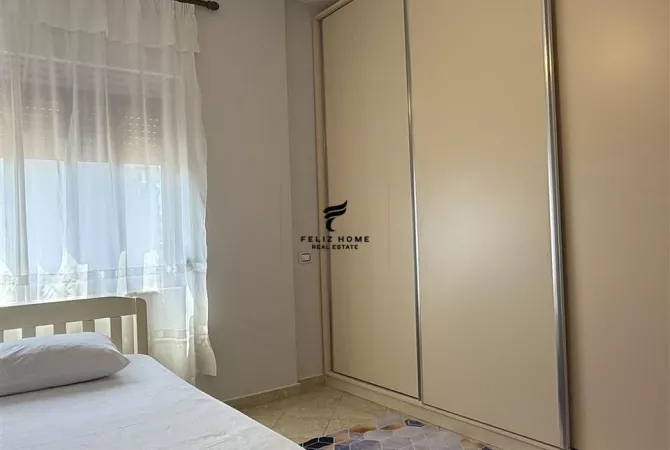 Shtepi me qera Apartament ne Tirane, 2+1, Mobilimi E mobiluar, Pagesa 65,000  Leke.