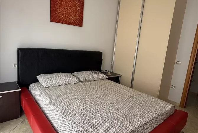 Shtepi me qera Apartament ne Tirane, 2+1, Mobilimi E mobiluar, Pagesa 65,000  Leke.