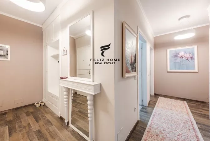 Shtepi me qera Apartament ne Tirane, 2+1, Mobilimi E mobiluar, Pagesa 900  Euro.