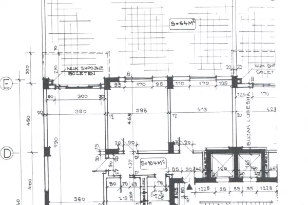 Shtepi ne shitje Apartament ne Tirane, 3+1, Mobilimi E mobiluar, Pagesa 470,000  Euro.