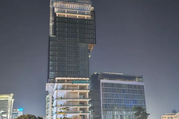 ZYRE ME QERA 848 M2 SHESHI SKENDERBEJ 25.000 EURO