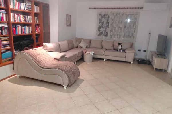 Casa in vendita 2+1 a Tirana - 300,000 Euro