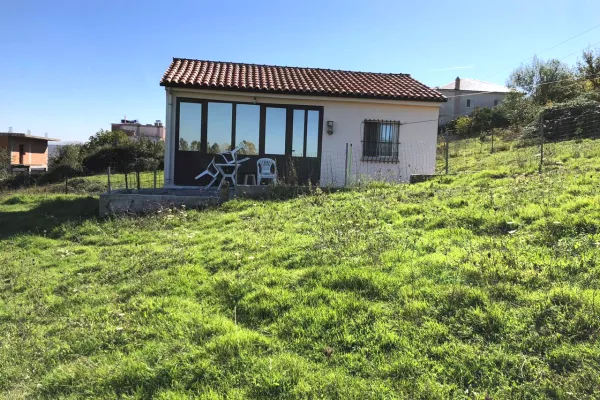 Shtepi ne shitje Shtepi Private ne Tirane, 1+1, Mobilimi E mobiluar, Pagesa 11,500,000  Leke.