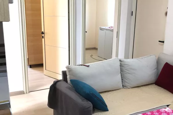 Shtepi ne shitje Shtepi Private ne Tirane, 1+1, Mobilimi E mobiluar, Pagesa 11,500,000  Leke.